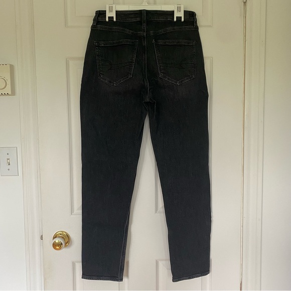 Strigid Mom Jean - Picture 2 of 6